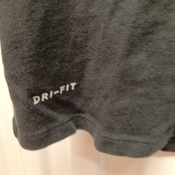 Nike BeTrue Dri-FIT T-shirt Black Size Small - Picture 3 of 4